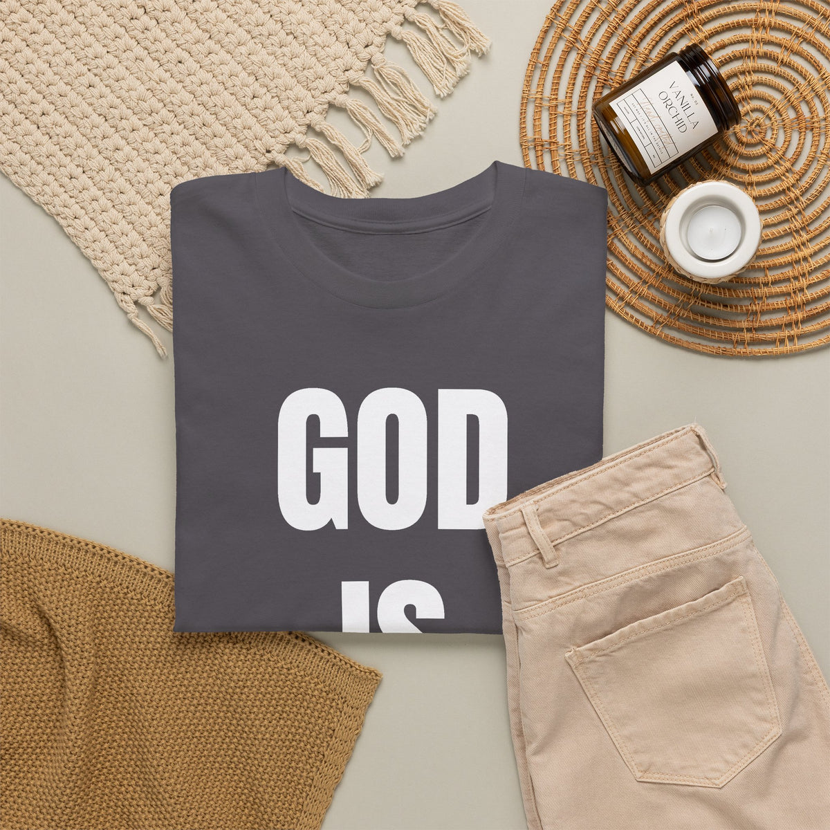 GOD IS LOVE -Tee